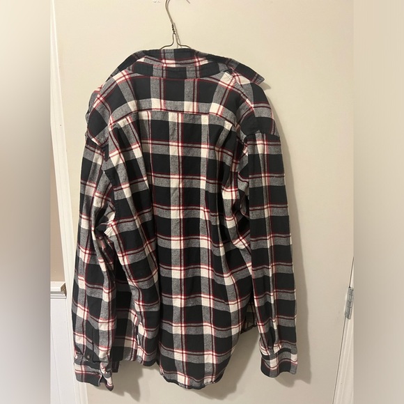 5/$20 Wind river plaid - Picture 3 of 3